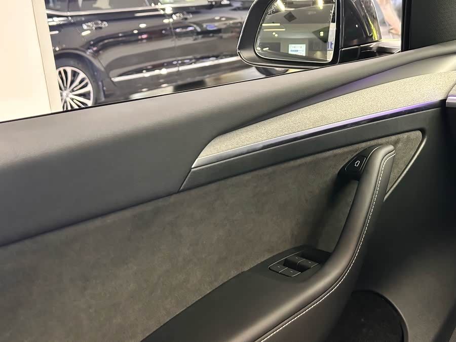 Model Y 2024 Long Range All-Wheel Drive Version - zdjęcie 6