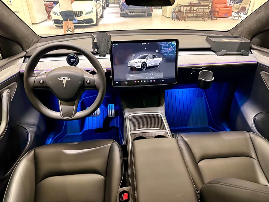 Model Y 2024 Performance - zdjęcie 14