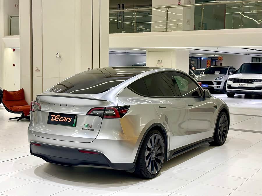 Model Y 2024 Performance - zdjęcie 4