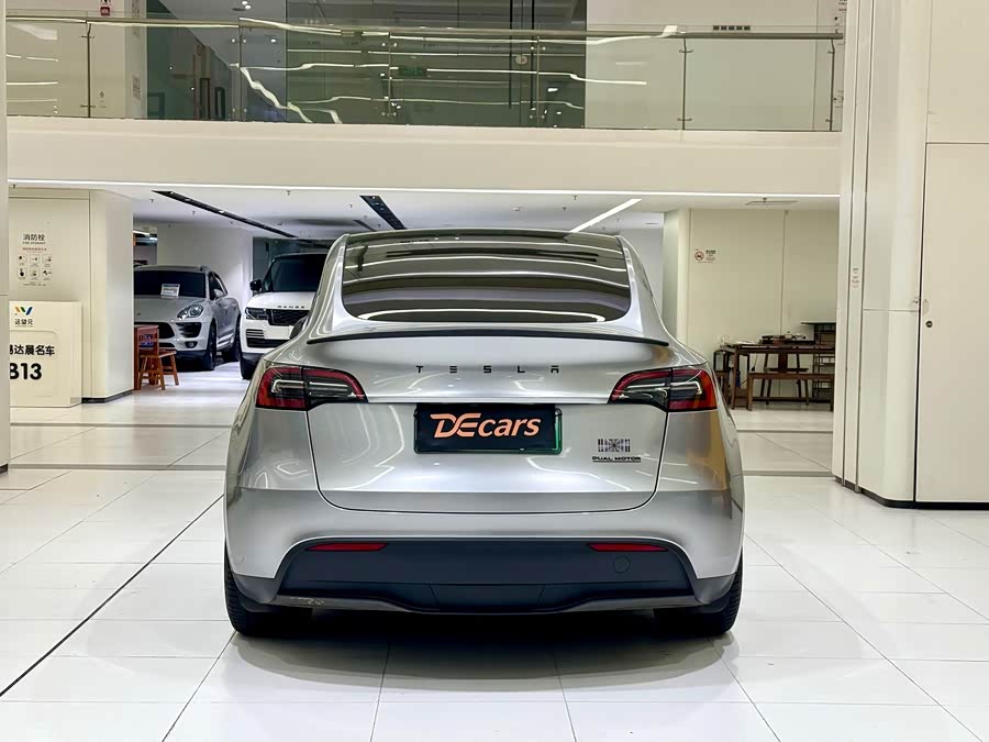 Model Y 2024 Performance - zdjęcie 5