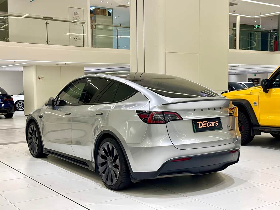 Model Y 2024 Performance - zdjęcie 6
