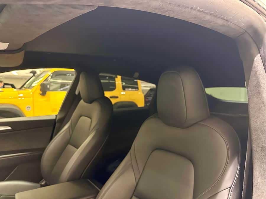 Model Y 2024 Performance - zdjęcie 10