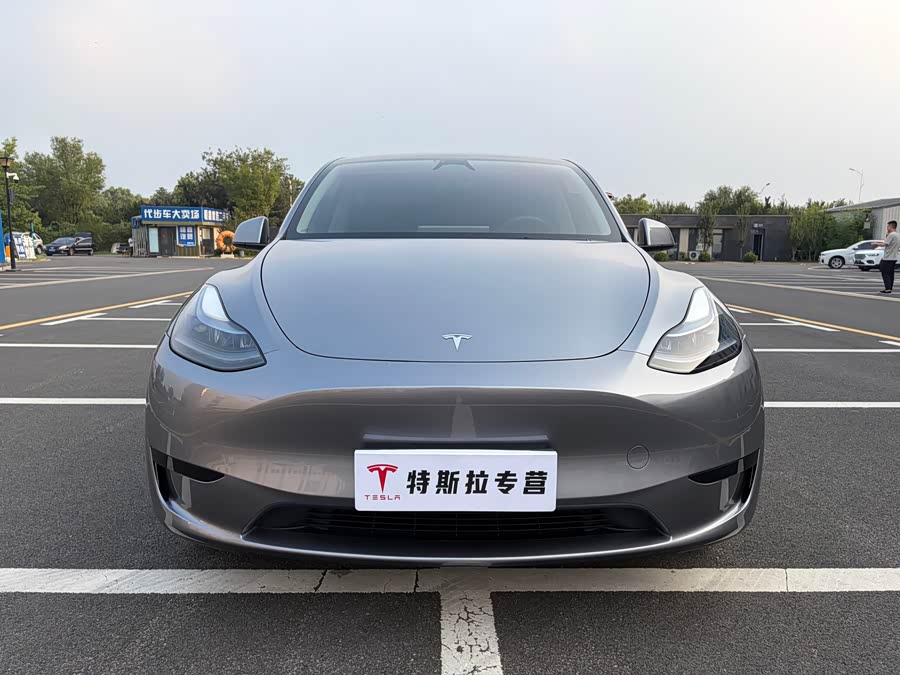 Model Y 2024 RWD - zdjęcie 2