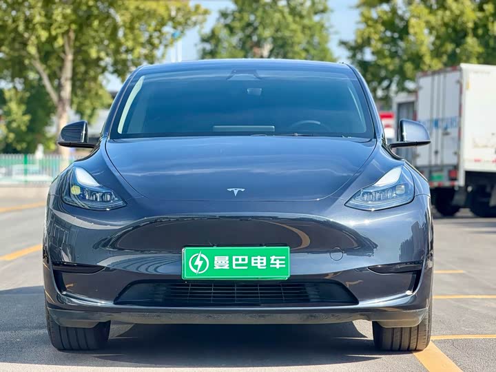 Model Y 2024 RWD - zdjęcie 12