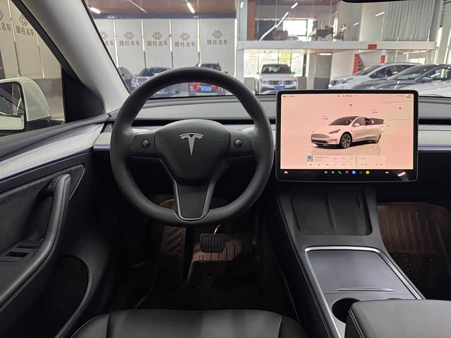 Model Y 2024 RWD - zdjęcie 13