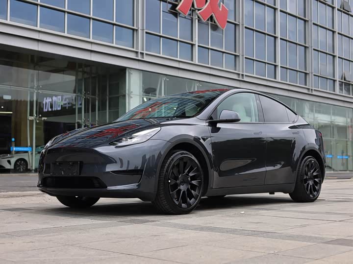 Model Y 2024 RWD - zdjęcie 19