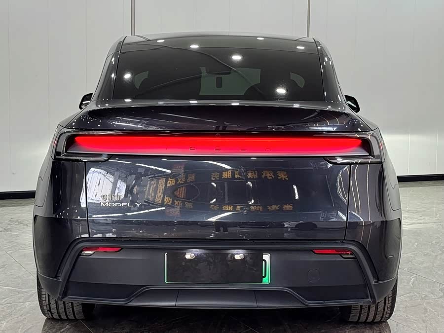 Model Y 2025 RWD - zdjęcie 14
