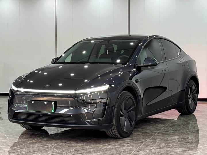 Model Y 2025 RWD - zdjęcie 16