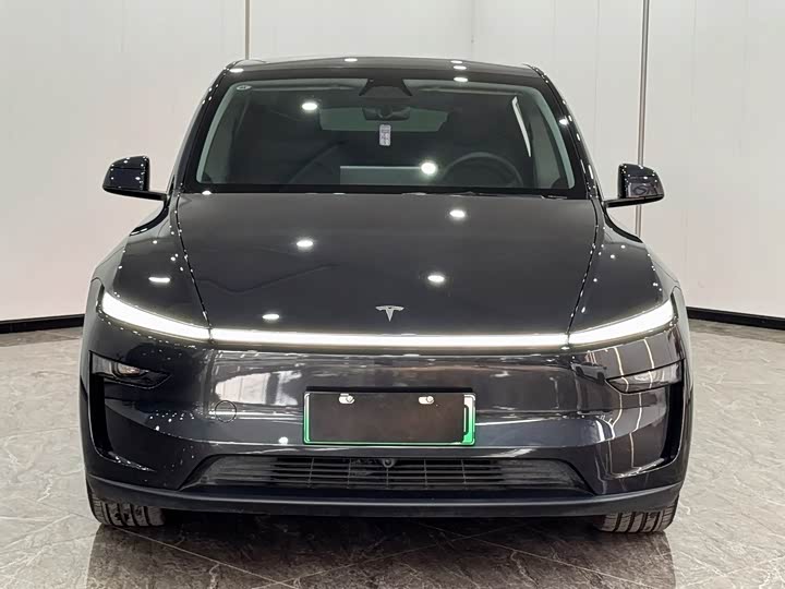 Model Y 2025 RWD - zdjęcie 17