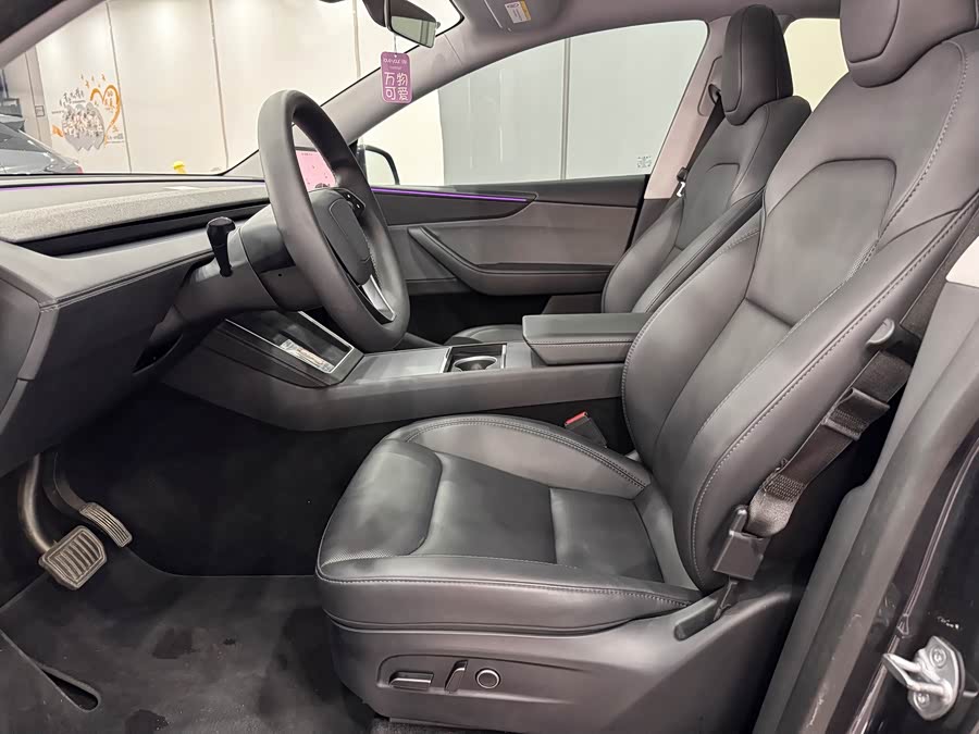 Model Y 2025 RWD - zdjęcie 5