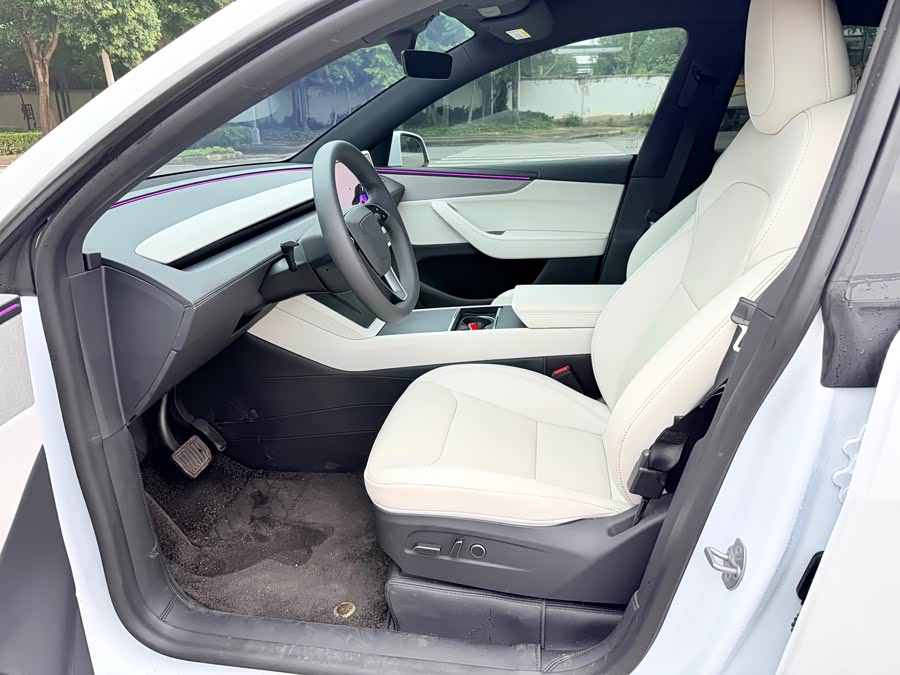 Model Y 2026 Rear Wheel Drive - zdjęcie 5