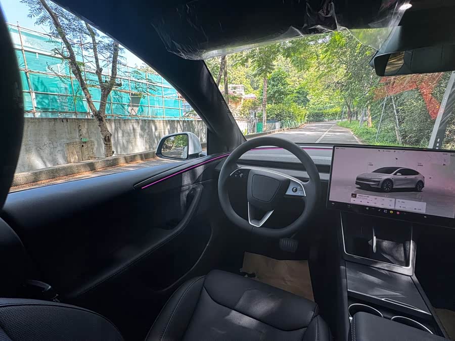 Model Y L 2025 Long Range All-Wheel Drive Version - zdjęcie 10