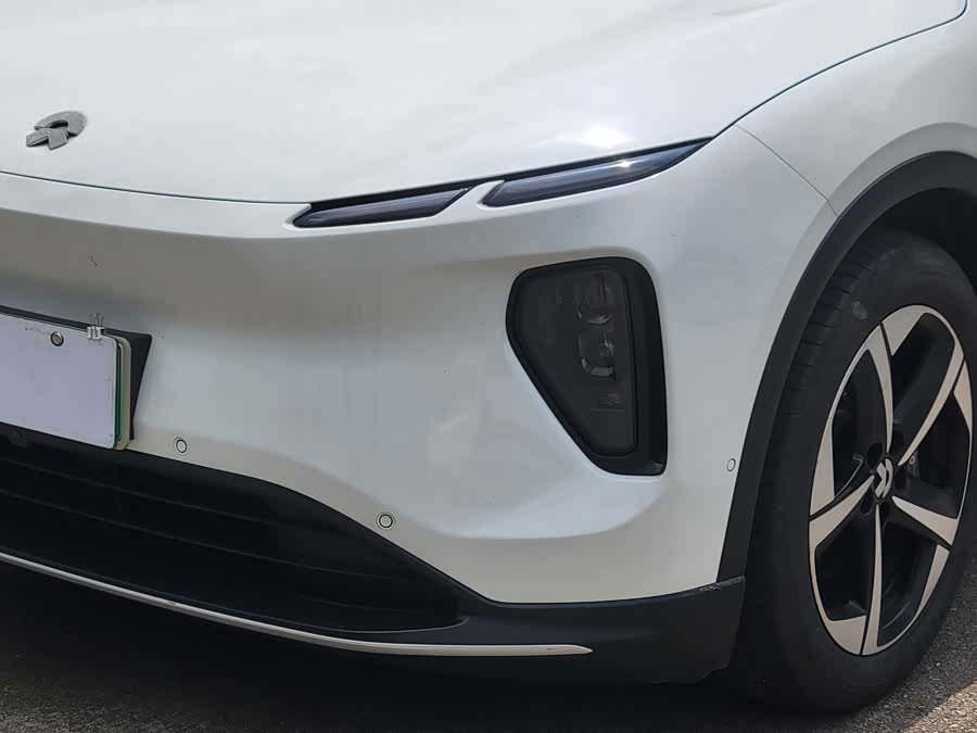 NIO EC6 2024 75kWh - zdjęcie 3