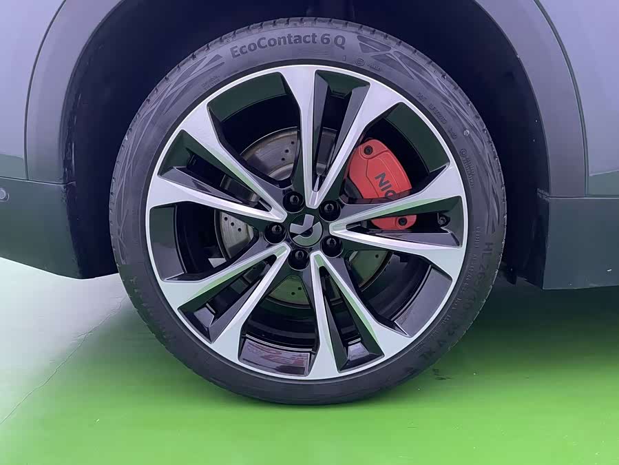 NIO ES8 2023 100kWh Signature Edition - zdjęcie 12