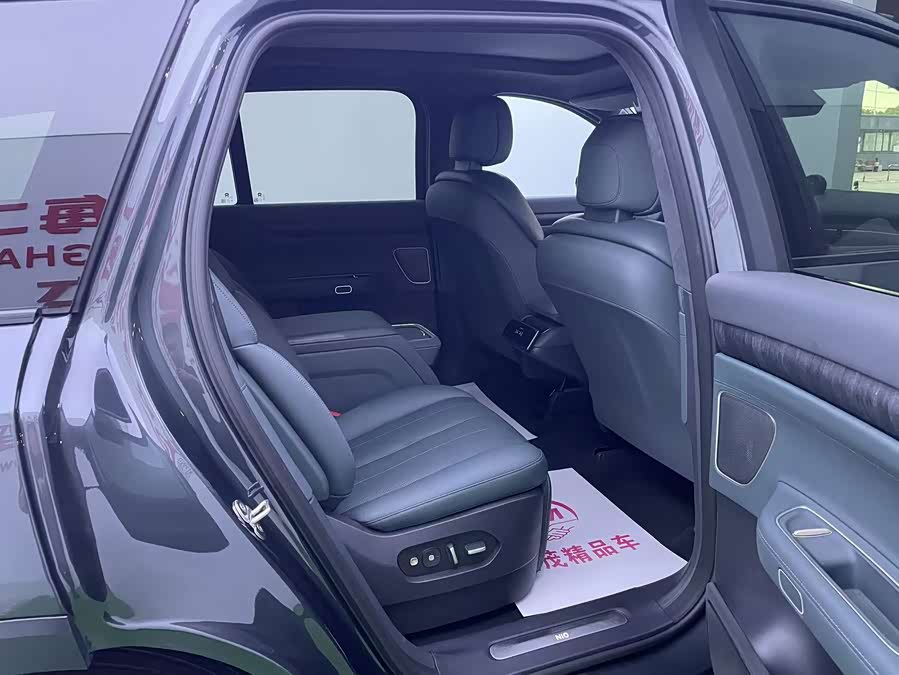 NIO ES8 2023 100kWh Signature Edition - zdjęcie 6
