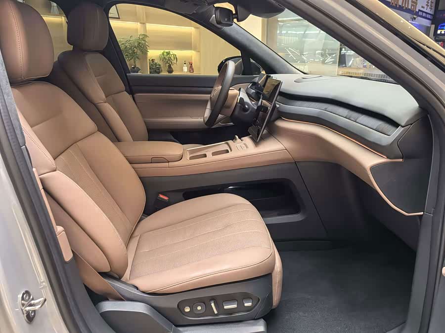 NIO ES8 2024 75kWh - zdjęcie 11
