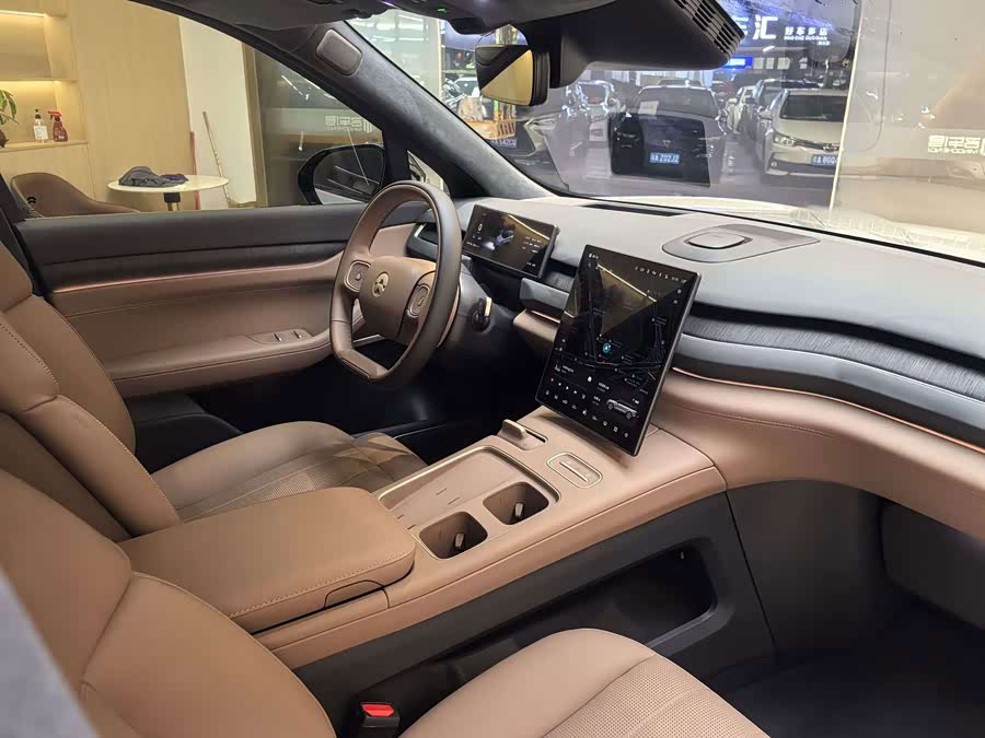 NIO ES8 2024 75kWh - zdjęcie 14