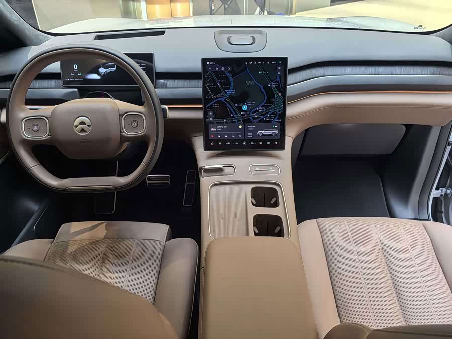 NIO ES8 2024 75kWh - zdjęcie 16