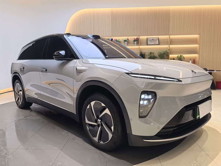 NIO ES8 2024 75kWh - zdjęcie 3