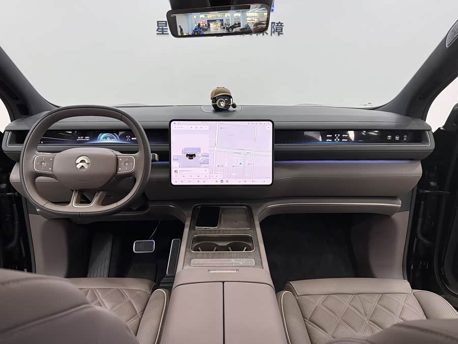 NIO ES8 2026 6-Seater Executive Luxury - zdjęcie 15