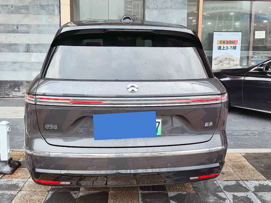 NIO ES8 2026 Six-seat Executive Signature Edition - zdjęcie 13