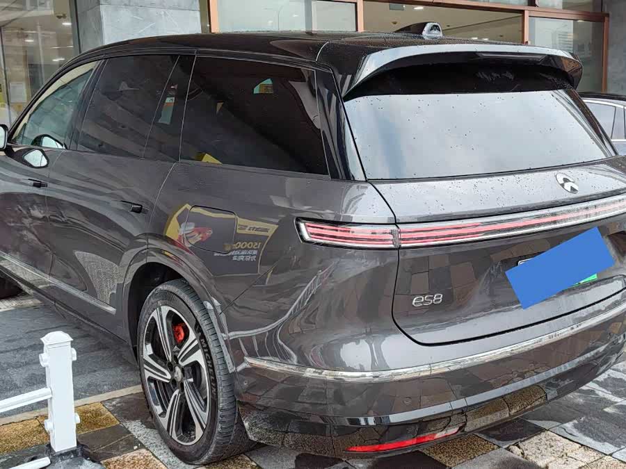 NIO ES8 2026 Six-seat Executive Signature Edition - zdjęcie 14