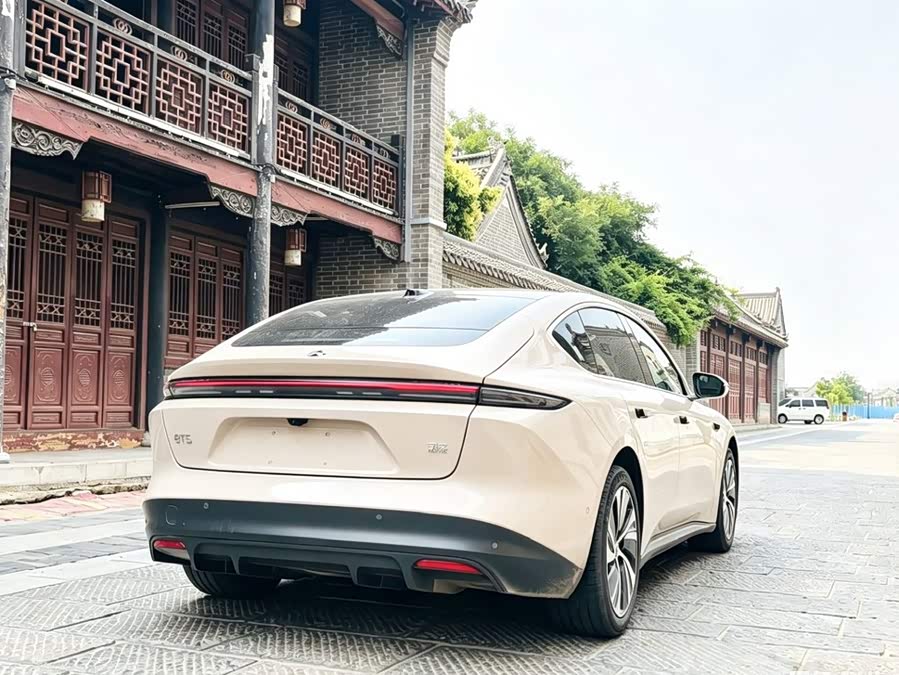NIO ET5 2024 75kWh - zdjęcie 9
