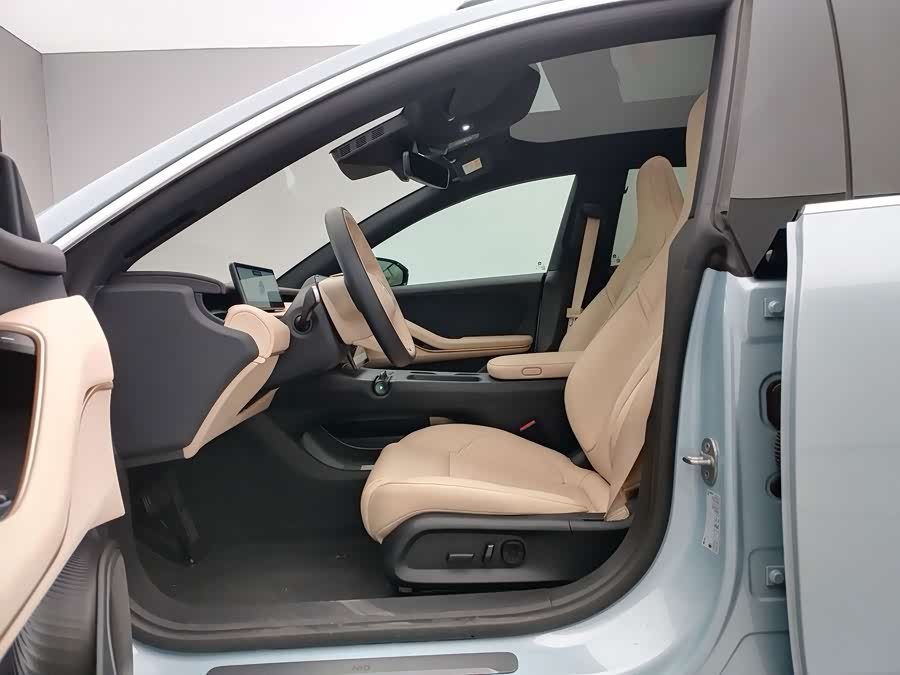 NIO ET5T 2023 75kWh Touring - zdjęcie 11