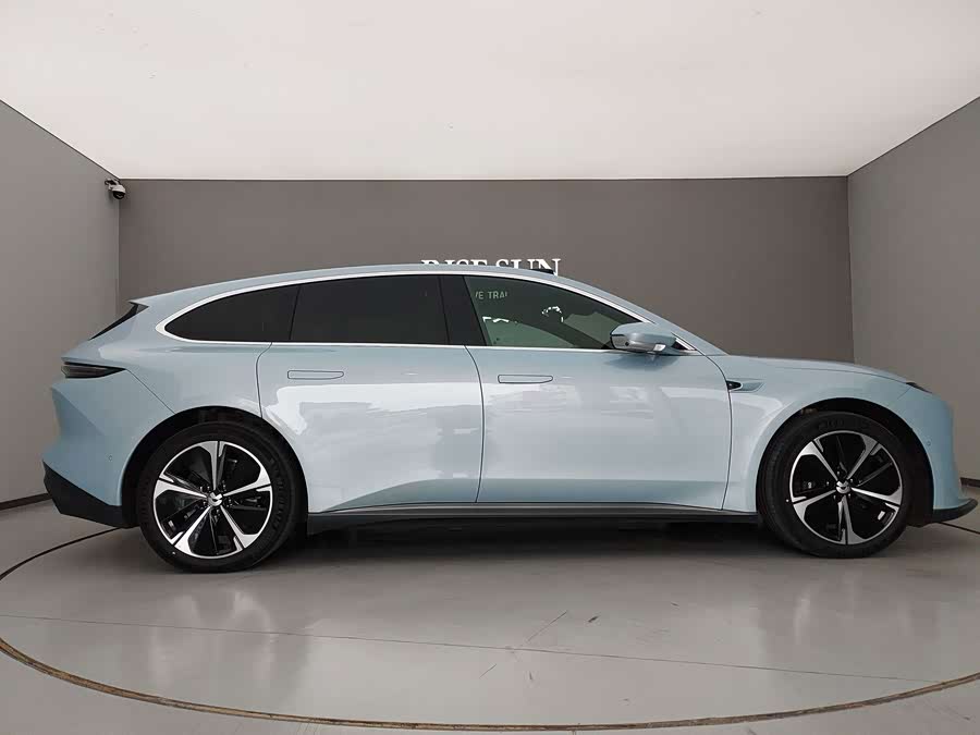 NIO ET5T 2023 75kWh Touring - zdjęcie 4
