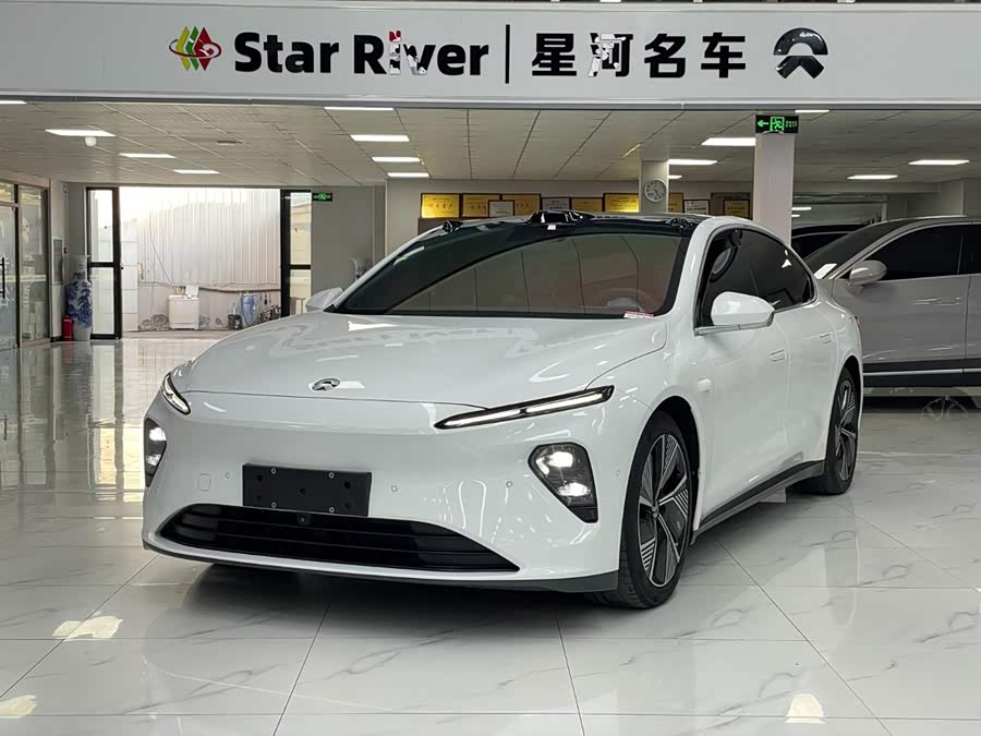 NIO ET7 2024 75kWh Executive Edition - zdjęcie 1
