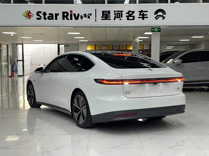 NIO ET7 2024 75kWh Executive Edition - zdjęcie 19