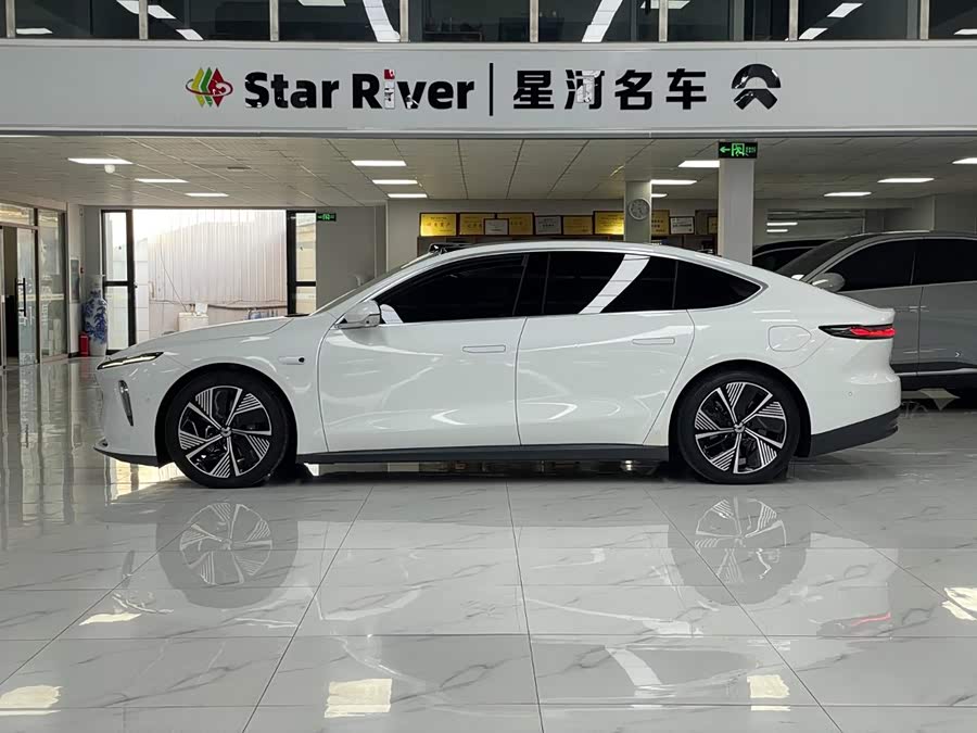 NIO ET7 2024 75kWh Executive Edition - zdjęcie 4
