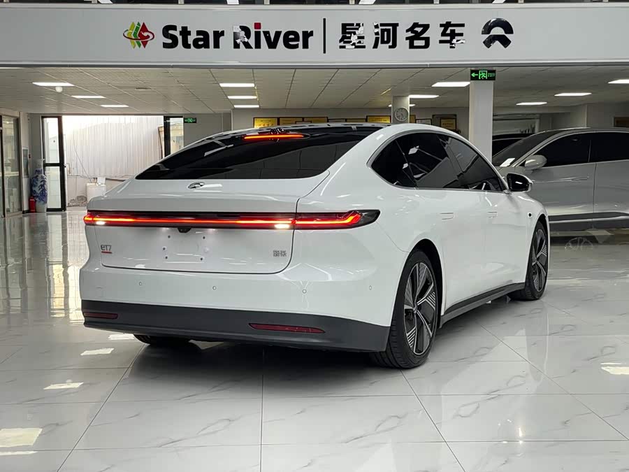 NIO ET7 2024 75kWh Executive Edition - zdjęcie 7