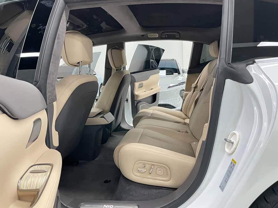 NIO ET7 2024 75kWh Executive Edition - zdjęcie 9