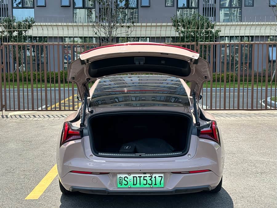 Neta S 2022 EV 715km RWD Large - zdjęcie 15