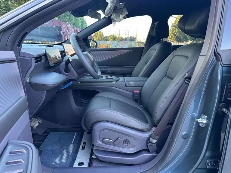 Nissan NX8 2026 650 Max - zdjęcie 4
