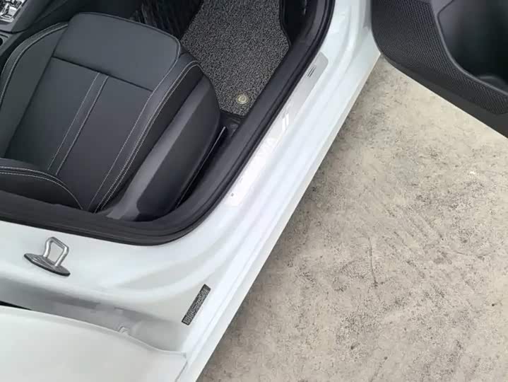 Octavia 2023 Pro TSI280 Luxury - zdjęcie 17