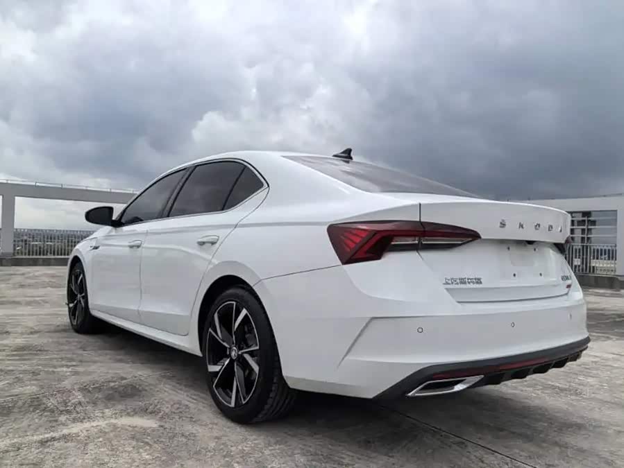 Octavia 2023 Pro TSI280 Luxury - zdjęcie 3