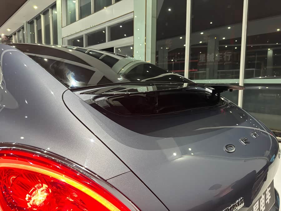 Ora Lightning Cat 555km Premium - zdjęcie 12