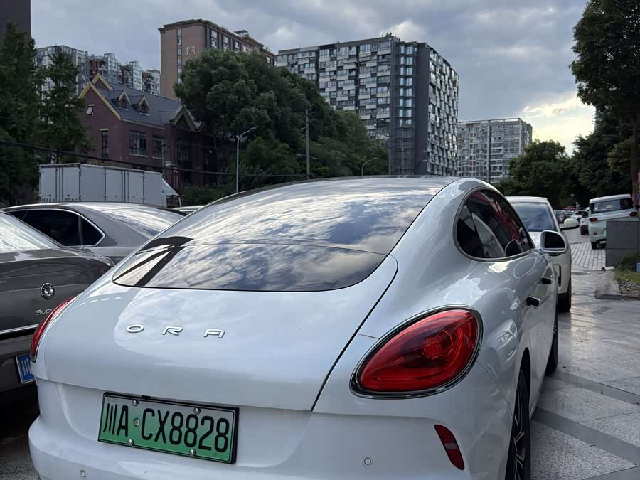 Ora Lightning Cat 555km Premium - zdjęcie 4