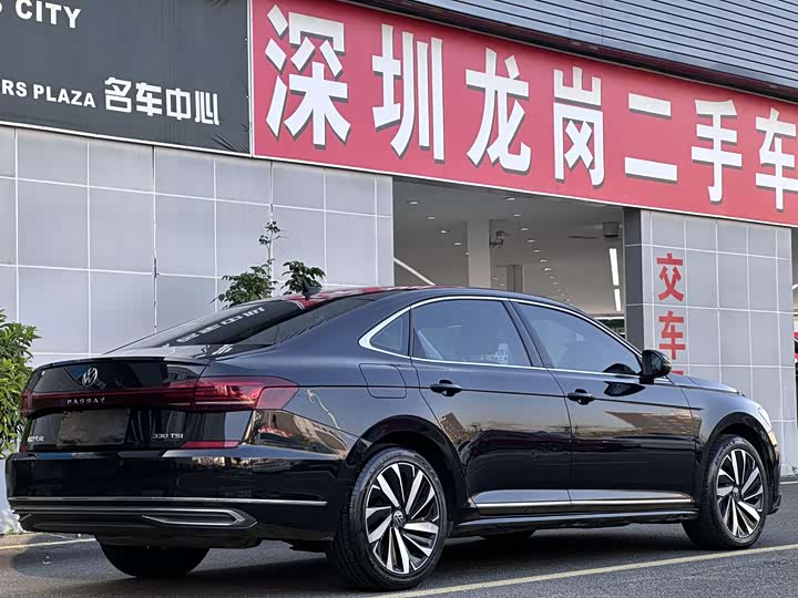 Passat 2023 330TSI Elite Edition - zdjęcie 17