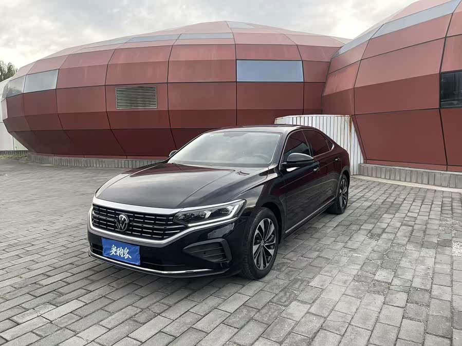 Passat 2024 280TSI Elite - zdjęcie 1