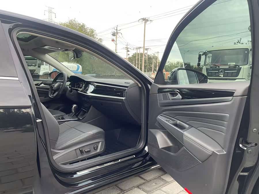 Passat 2024 280TSI Elite - zdjęcie 12