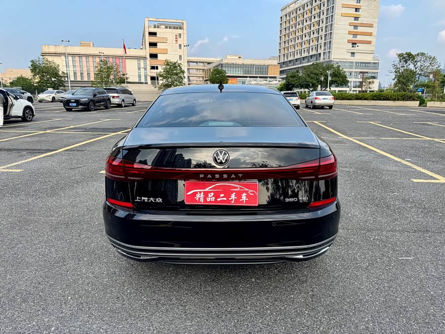 Passat 2025 380TSI Starry Dragon Edition - zdjęcie 12