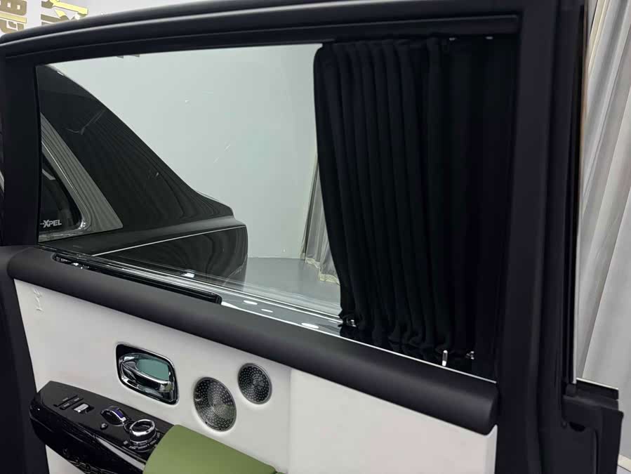 Phantom 2018 6.7T Long Wheelbase - zdjęcie 12