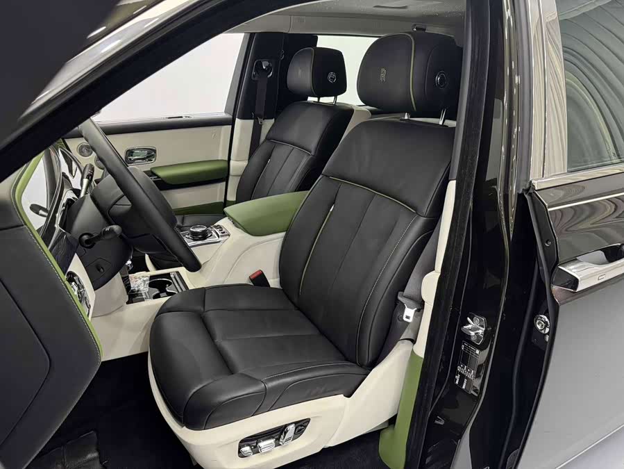 Phantom 2018 6.7T Long Wheelbase - zdjęcie 19