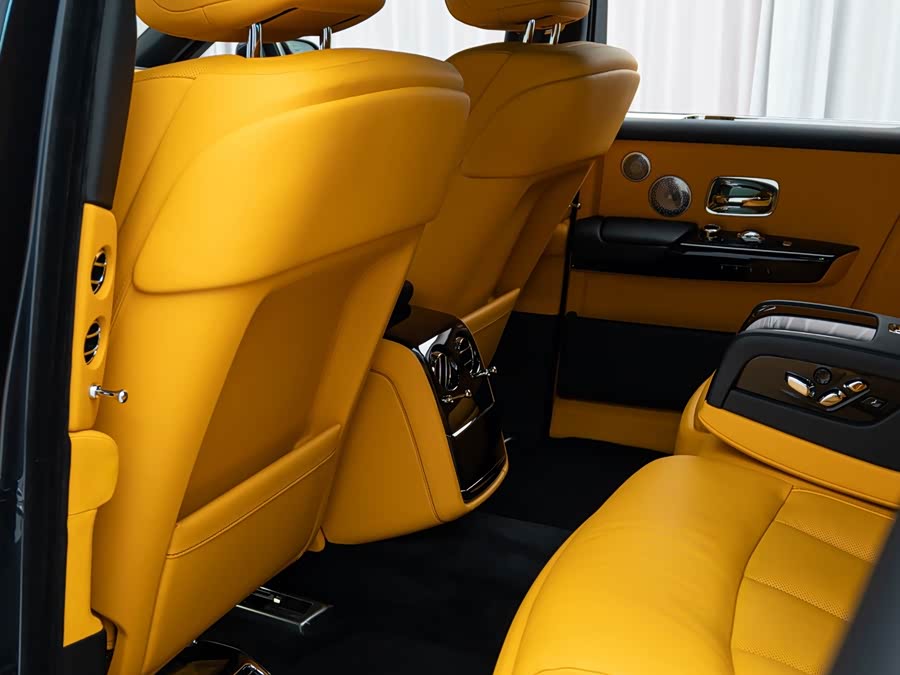 Phantom 2022 6.7T Standard Wheelbase - zdjęcie 18