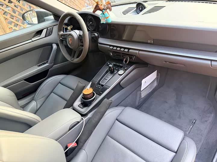 Porsche 911 2022 Targa 4 3.0T - zdjęcie 16