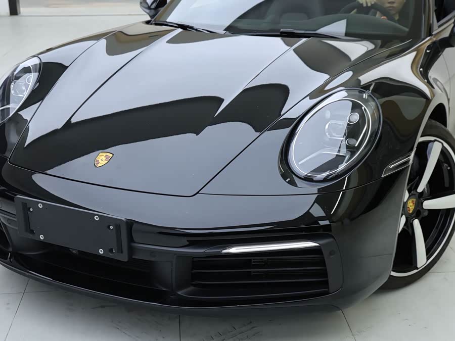 Porsche 911 2022 Targa 4 3.0T - zdjęcie 5