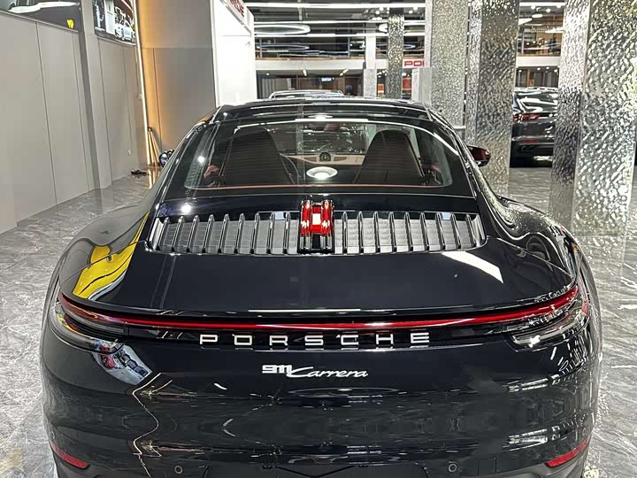 Porsche 911 2023 Carrera 3.0T - zdjęcie 17